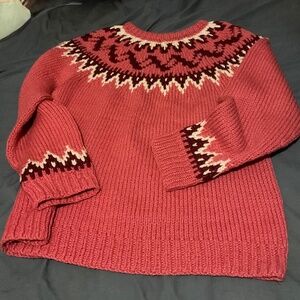 HANDKNITTED FALL/WINTER SWEATER    sizing in pictures  40 in chest  new no tags